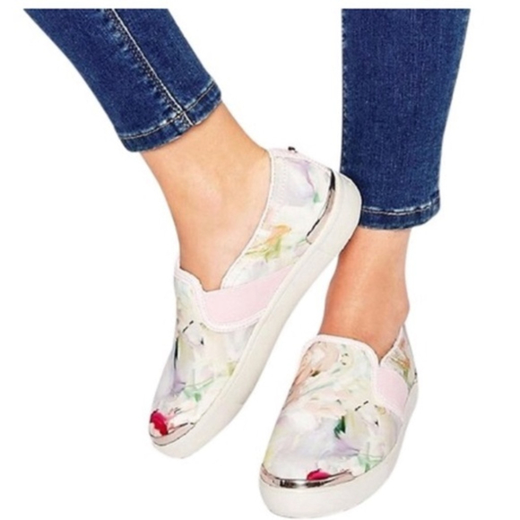 Ted Baker London Shoes - Ted Baker Laulei Womens Slip On Floral Sneakers Size 9
